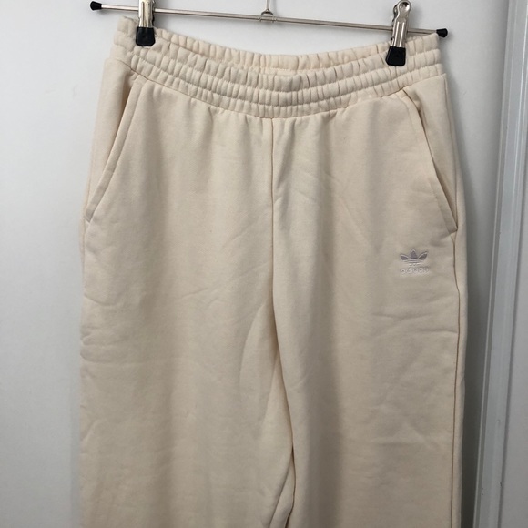 NWT Adidas Cream Relaxed Jogger - Picture 2 of 8